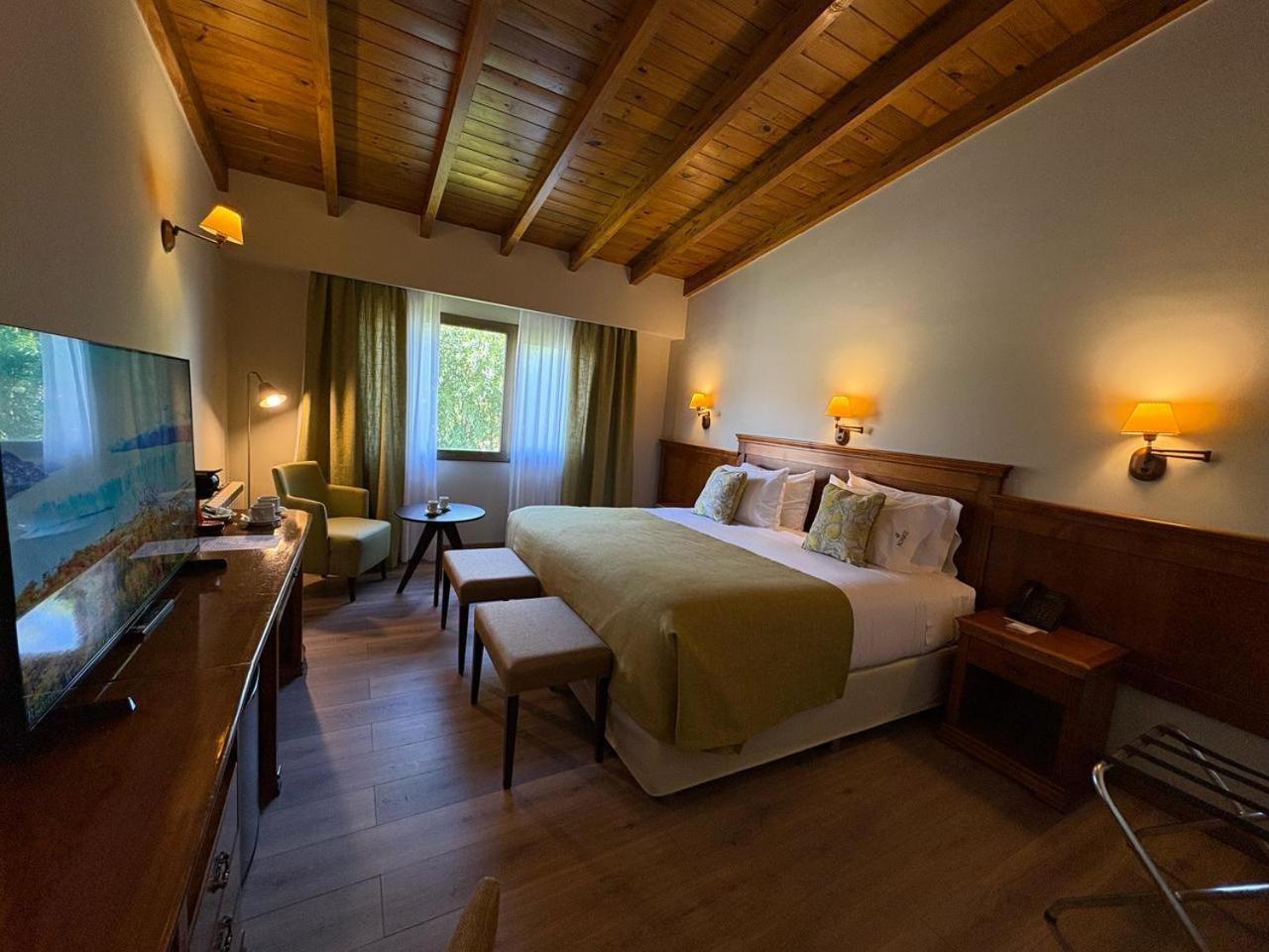 Konke Calafate Hotel 埃尔卡拉法特 外观 照片